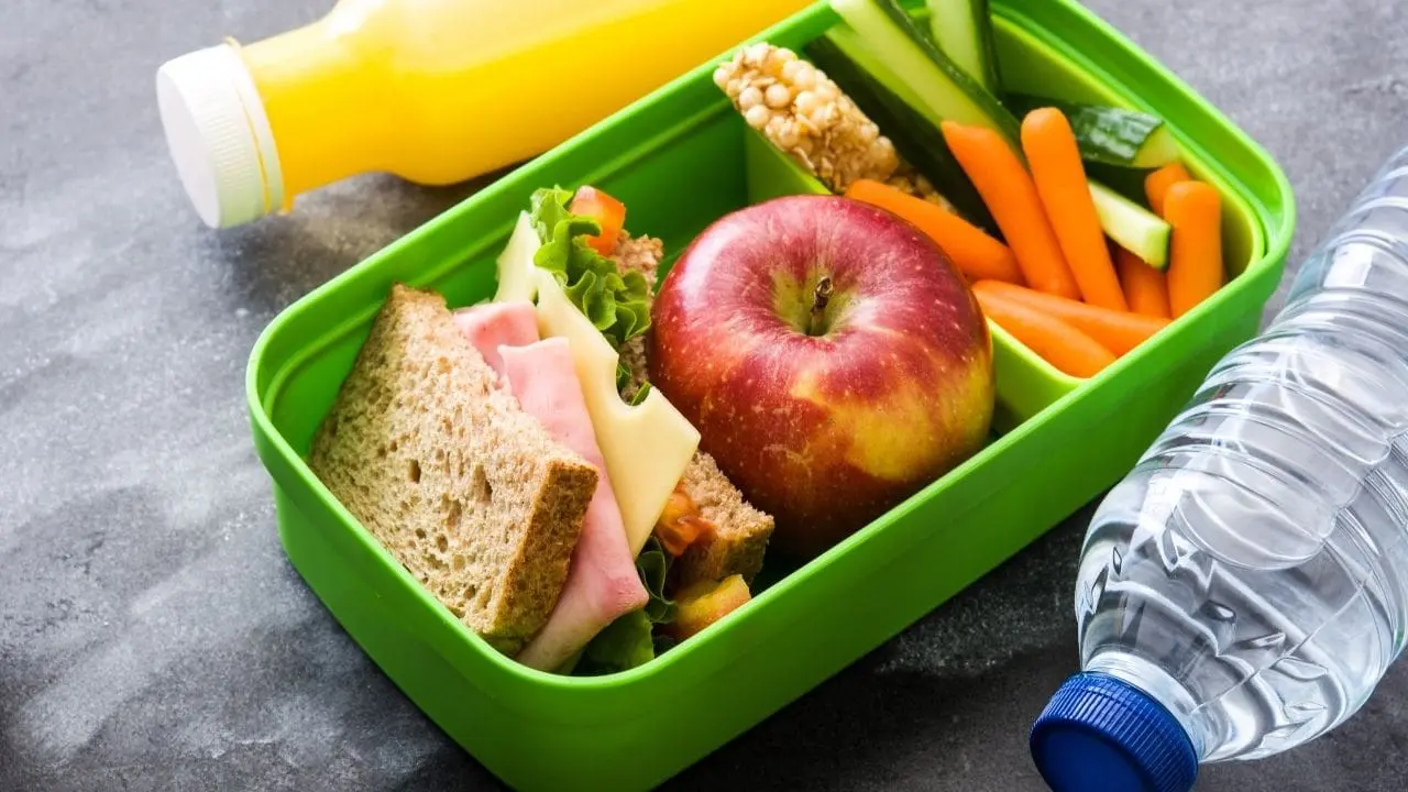 Easy Ways to Improve Your School&rsquo;s Lunch Menu