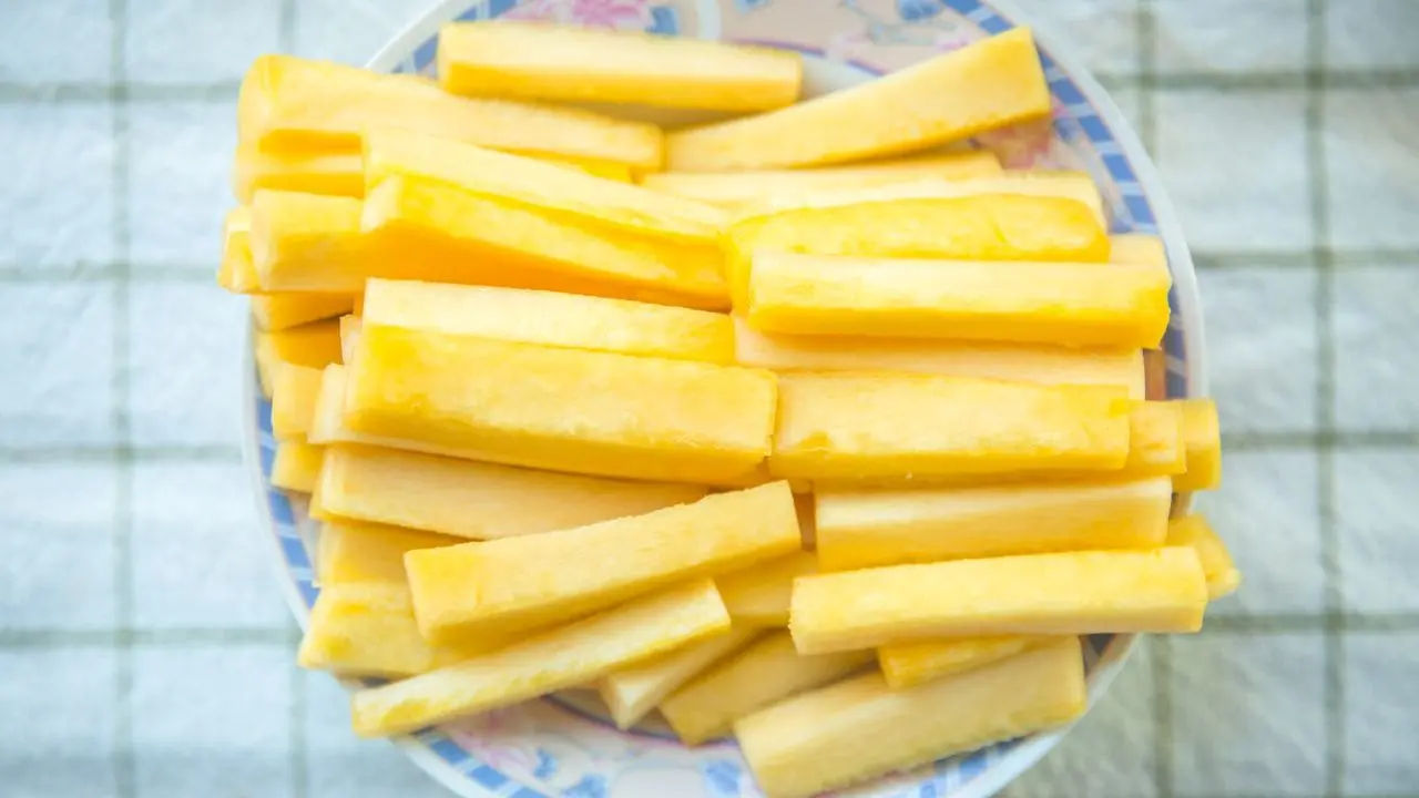 5 Tips for Freezing and Storing Pineapples