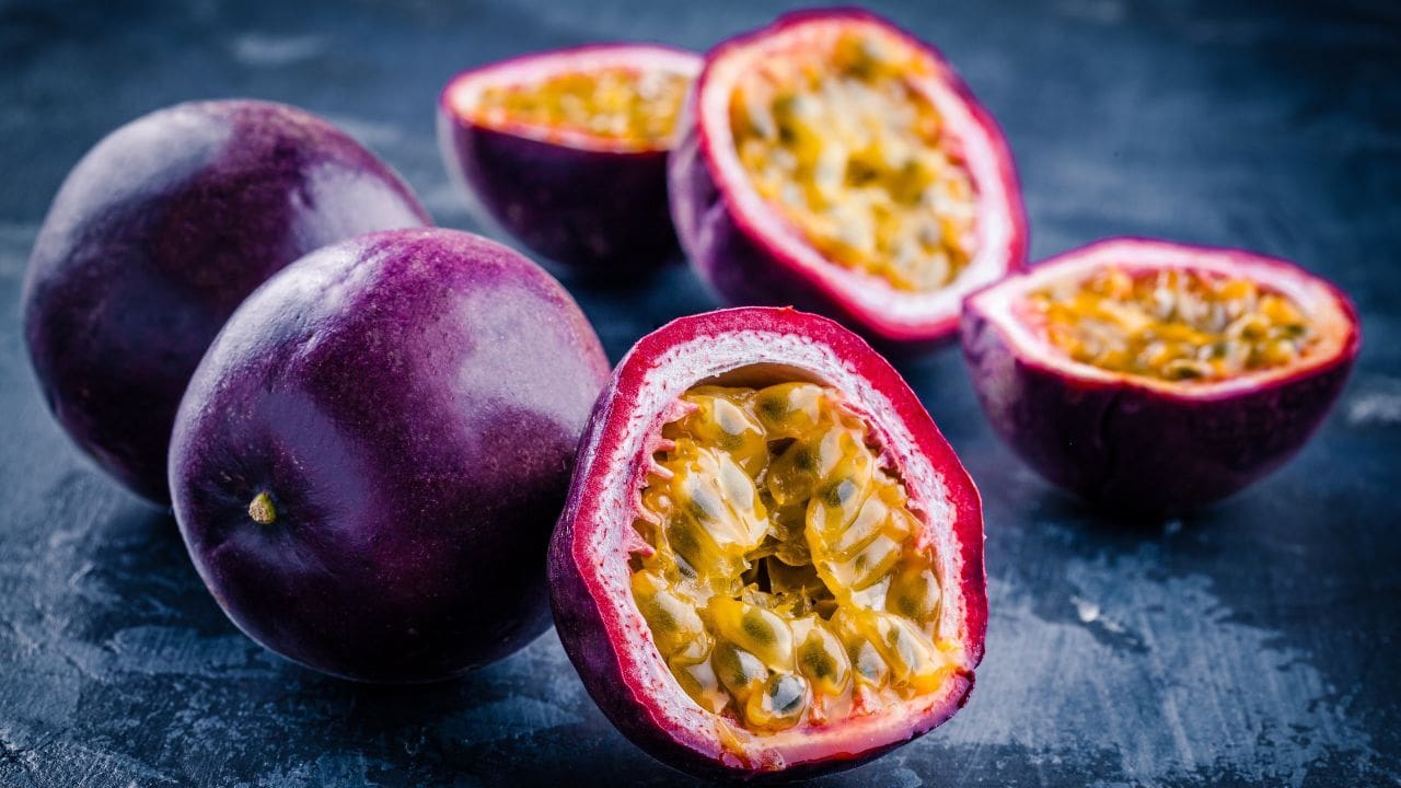 The Many Health Benefits of Passion Fruit Juice